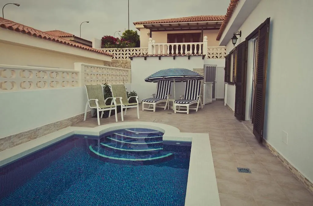 Villas Calle Nivaria Callao Salvaje 0*,  Spain